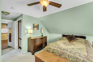 42 Dock Ln, Wantagh, NY 11793 - Photo 16