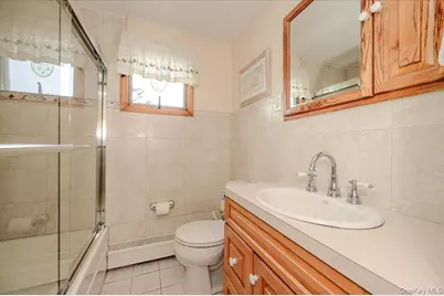 694 Pease Lane, West Islip, NY 11795 - Photo 24