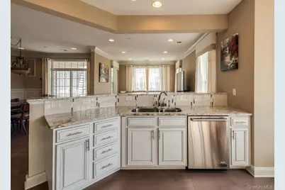 734 Regency Drive, Fishkill, NY 12524 - Photo 20