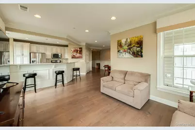 734 Regency Drive, Fishkill, NY 12524 - Photo 14