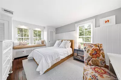 129 Bayview Avenue, Amityville, NY 11701 - Photo 24