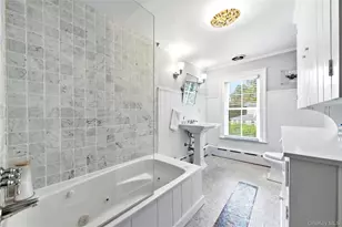 129 Bayview Ave, Amityville, NY 11701 - Photo 26