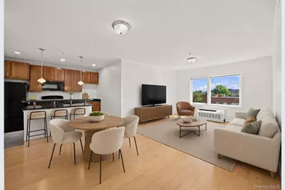 479 Front Street #4G, Hempstead, NY 11550 - Photo 1