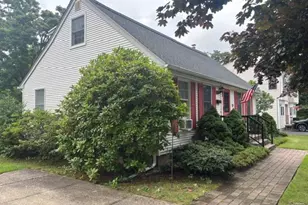 363 3rd Ave, Bayport, NY 11705 - Photo 4