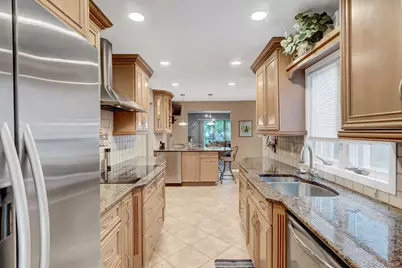 61 Gridley Street, West Islip, NY 11795 - Photo 4