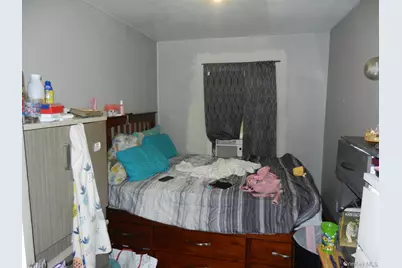 17220 111th Avenue, Jamaica, NY 11433 - Photo 10