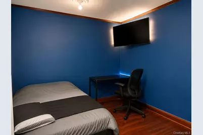 17220 111th Avenue, Jamaica, NY 11433 - Photo 8