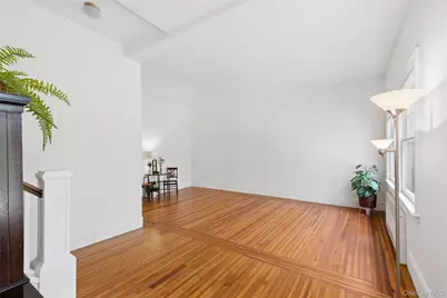 208A Wheatley Road, Old Westbury, NY 11568 - Photo 10