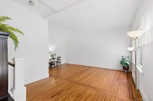 208A Wheatley Rd, Old Westbury, NY 11568 - Photo 10