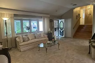 222-44 Garland Dr, Bayside, NY 11364 - Photo 18
