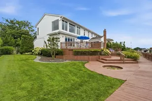 211 Whitewood Dr, Massapequa Park, NY 11762 - Photo 38