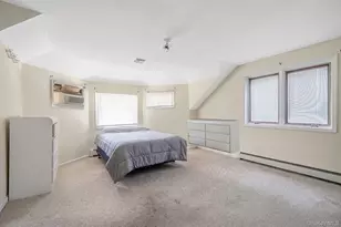 64 Mowbray Ave, Bay Shore, NY 11706 - Photo 32