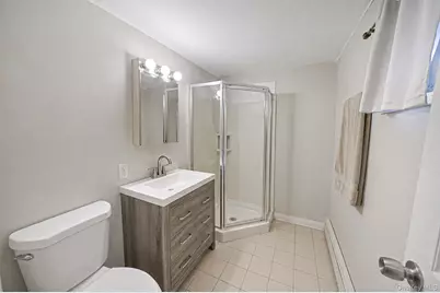64 Mowbray Avenue, Bay Shore, NY 11706 - Photo 24