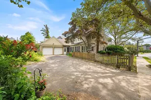 3 Demott Ave, Rockville Centre, NY 11570 - Photo 34
