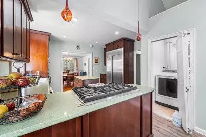 3 Demott Avenue, Rockville Centre, NY 11570 - Photo 16