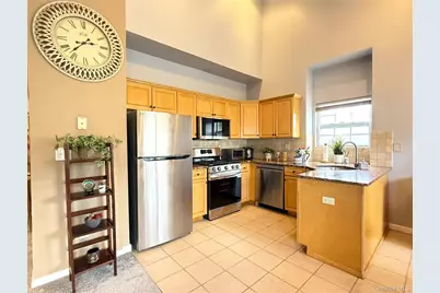 197 Fulton Street #20, Farmingdale, NY 11735 - Photo 6