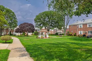 245-41B 77th Crescent, Bellerose, NY 11426 - Photo 16