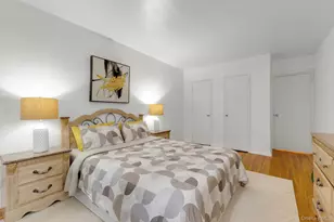 43-25 Douglaston Pkwy, Douglaston, NY 11363 - Photo 10