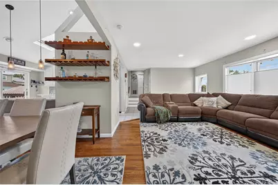 395 Bunker Drive, Oceanside, NY 11572 - Photo 6