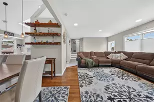 395 Bunker Dr, Oceanside, NY 11572 - Photo 6