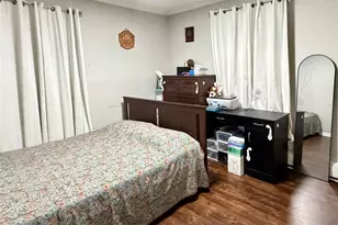 89 Bruce Ave, Hicksville, NY 11801 - Photo 14