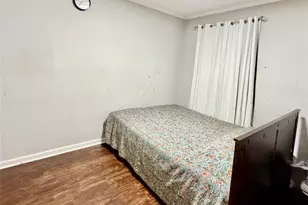 89 Bruce Ave, Hicksville, NY 11801 - Photo 16