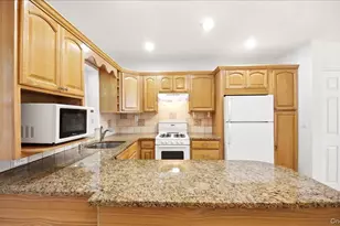 3337 Gunther Ave, Bronx, NY 10469 - Photo 4