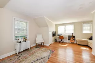 93 Gilmore Blvd, Floral Park, NY 11001 - Photo 10