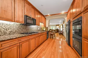 184-33 Tudor Rd, Jamaica, NY 11432 - Photo 6