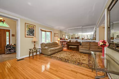18433 Tudor Road, Jamaica, NY 11432 - Photo 2