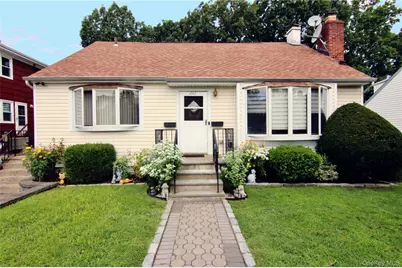 201 Bennett Avenue, Yonkers, NY 10701 - Photo 1