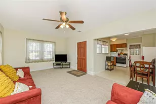 510 Secatogue Ave, Farmingdale, NY 11735 - Photo 4