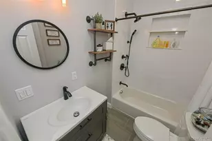 510 Secatogue Ave, Farmingdale, NY 11735 - Photo 6