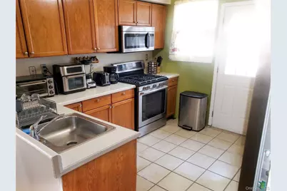 3239 202nd Street, Bayside, NY 11361 - Photo 4