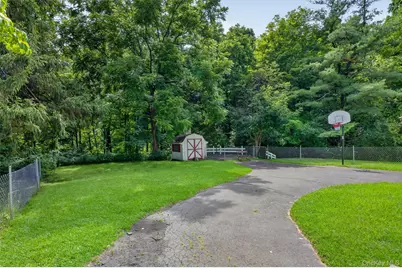 31 Leslie Road, Newburgh, NY 12550 - Photo 28