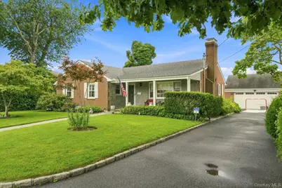 8 Anthony Marangiello Street, Glen Cove, NY 11542 - Photo 2