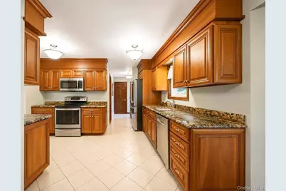 36 George Street, Sayville, NY 11782 - Photo 14