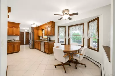 36 George Street, Sayville, NY 11782 - Photo 18