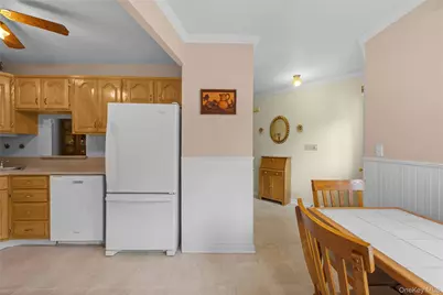118 Knolls Drive, Stony Brook, NY 11790 - Photo 20