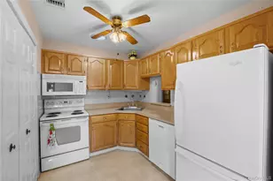 118 Knolls Dr, Stony Brook, NY 11790 - Photo 16