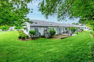 118 Knolls Dr, Stony Brook, NY 11790 - Photo 24