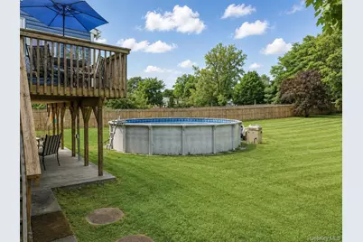 210 Dairy Lane, New Windsor, NY 12553 - Photo 28