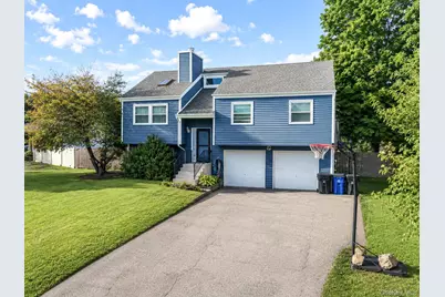 210 Dairy Lane, New Windsor, NY 12553 - Photo 2