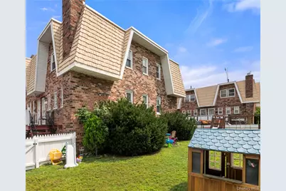211 Beach 16th Street, Far Rockaway, NY 11691 - Photo 12