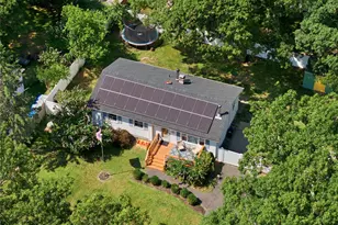 211 Hampton Ave, Mastic, NY 11950 - Photo 30