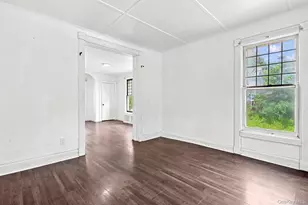 173 S Cherry St, Poughkeepsie, NY 12601 - Photo 8