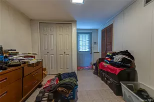 40 Rockland Ave, West Babylon, NY 11704 - Photo 16