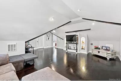 8 Ralph Avenue, Brentwood, NY 11717 - Photo 28
