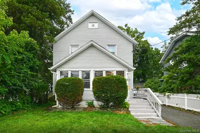 87 Olive Street, Huntington Station, NY 11746 - Photo 14
