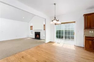 7 Pond Cir, Mount Sinai, NY 11766 - Photo 6
